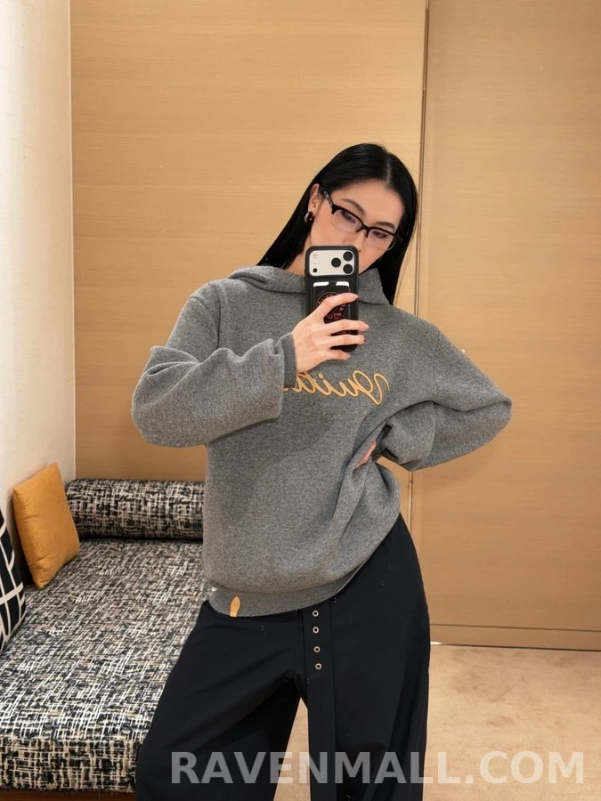 루이비통 루이비통 Vuitton 레더 레터링 후드 상세 이미지