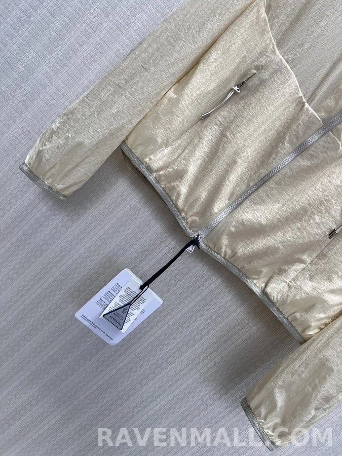 몽클레어 몽클레어 경량 후드 자켓 상세 이미지