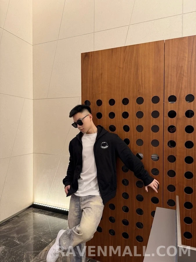 몽클레어 몽클레어 로고 자수 풀집업 후드 상세 이미지