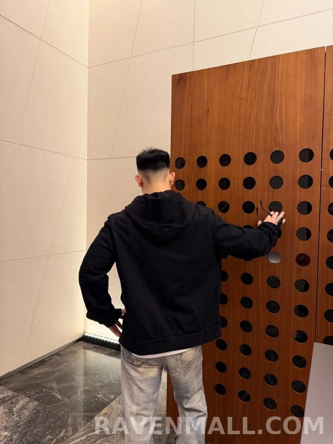 몽클레어 몽클레어 로고 자수 풀집업 후드 상세 이미지
