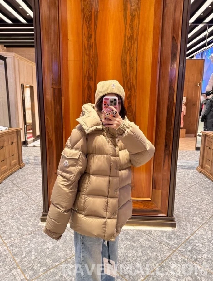 몽클레어 몽클레어 마야 70 후드 숏 다운 재킷 상세 이미지