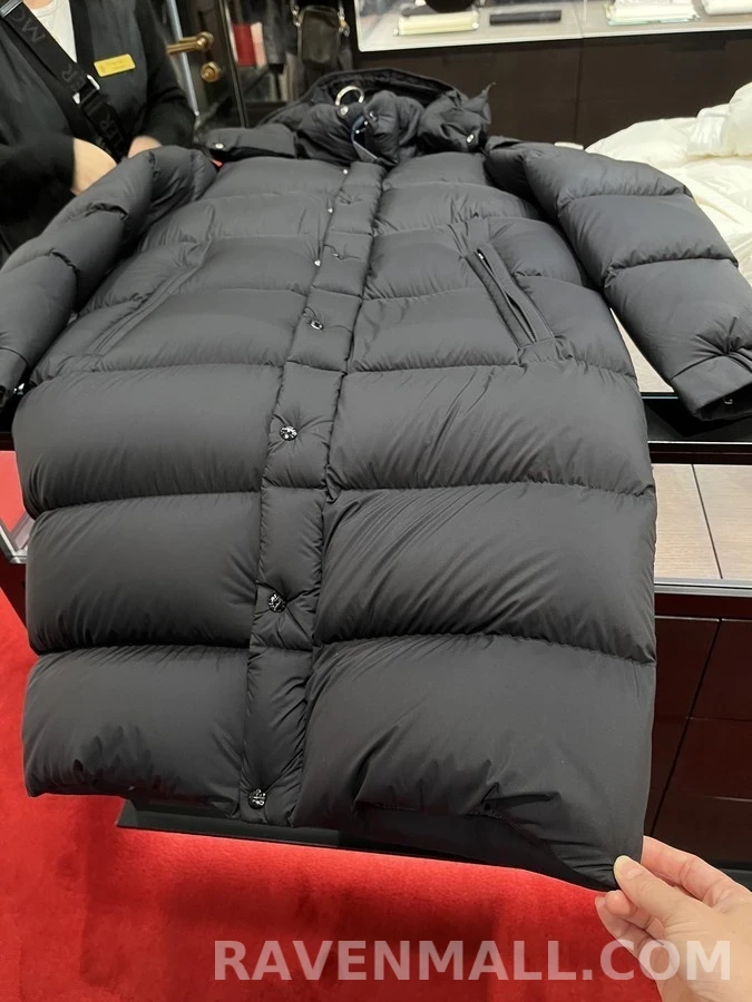 몽클레어 몽클레어 블랙 스냅 탈부착 와이드 후드 여성 패딩 상세 이미지