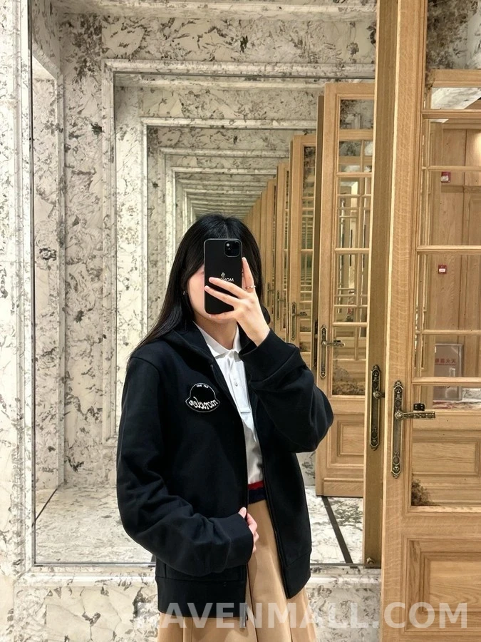 몽클레어 몽클레어 자수 로고 집업 후드 상세 이미지