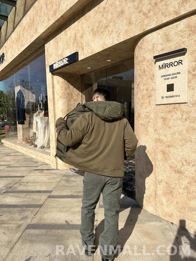 몽클레어 몽클레어 패치워크 다운 후드 집업 상세 이미지