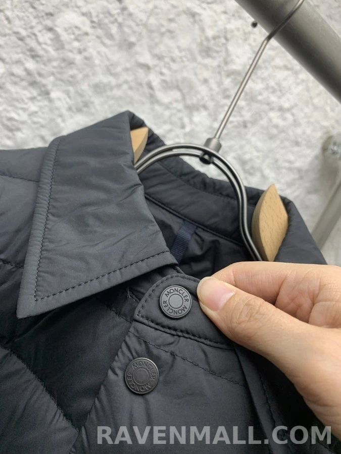 몽클레어 몽클레어 플랩 포켓 칼라 경량 패딩 자켓 상세 이미지
