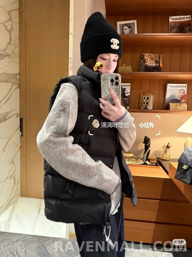 몽클레어 몽클레어 하이넥 패딩 베스트 상세 이미지