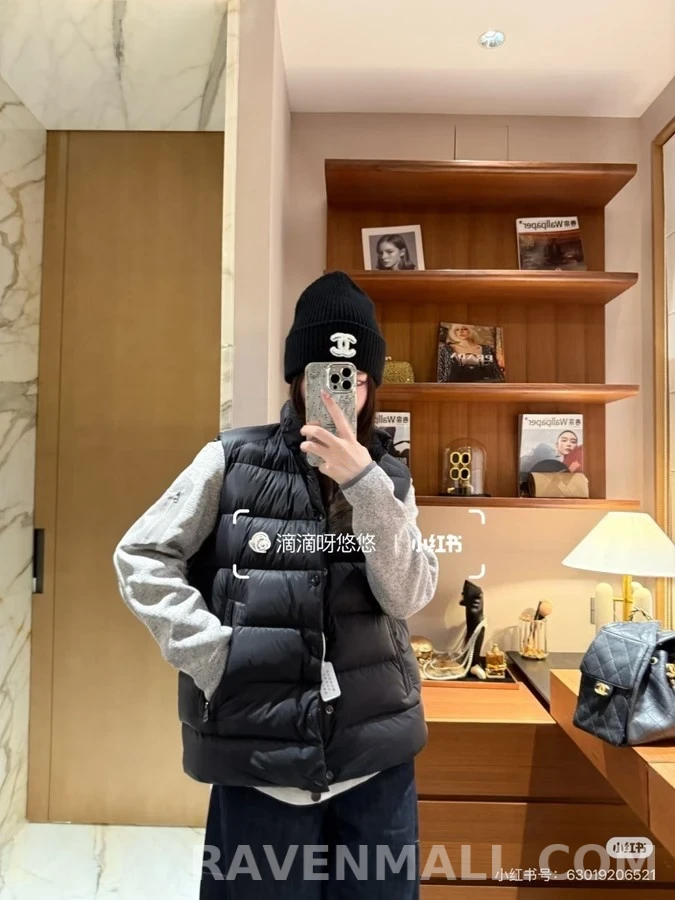 몽클레어 몽클레어 하이넥 패딩 베스트 상세 이미지