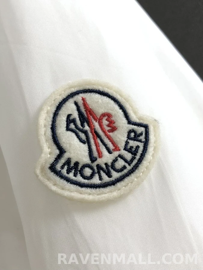 몽클레어 몽클레어 후드 바람막이 자켓 상세 이미지