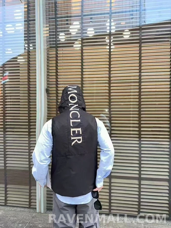 몽클레어 몽클레어 후드 반사 프린트 베스트 상세 이미지