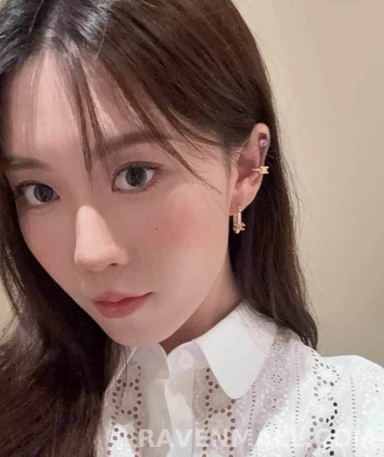 셀린느 셀린느 트리오페 에나멜 귀걸이 상세 이미지