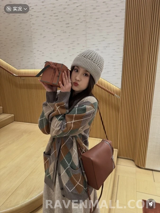 로로피아나 로로피아나 아가일 패턴 가디건 상세 이미지