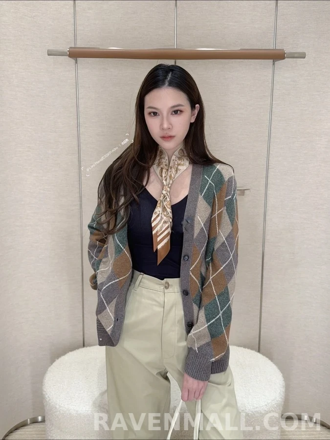 로로피아나 로로피아나 아가일 패턴 가디건 상세 이미지