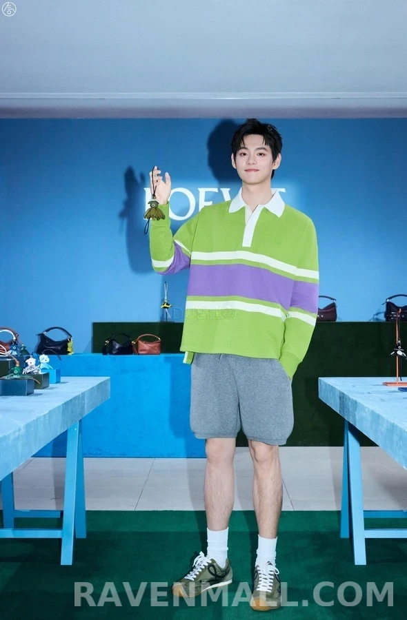 로에베 로에베 스트라이프 롱슬리브 폴로 셔츠 상세 이미지