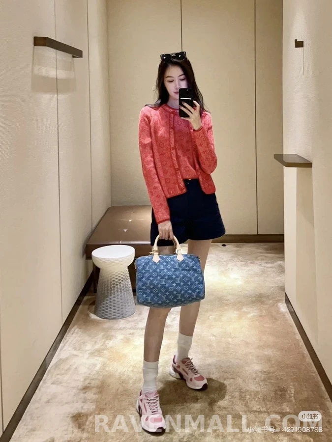루이비통 루이비통 모노그램 라운드넥 가디건 상세 이미지