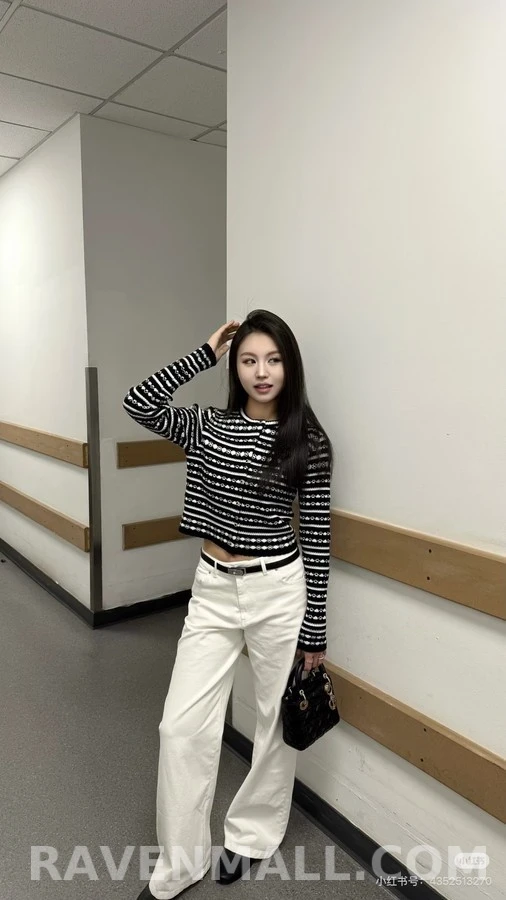 루이비통 루이비통 모노그램 스트라이프 니트 가디건 상세 이미지