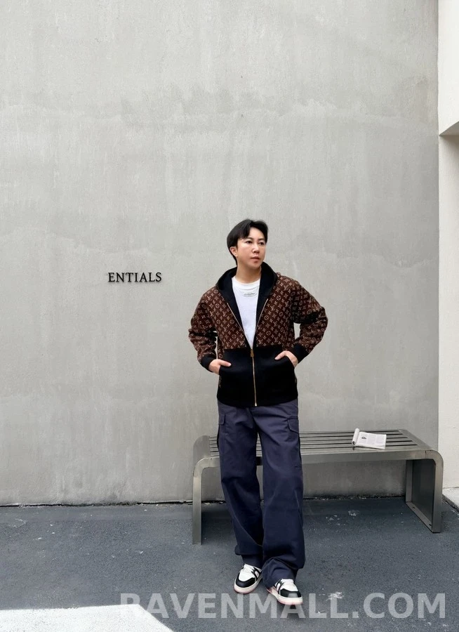 루이비통 루이비통 모노그램 연결 후드 집업 상세 이미지