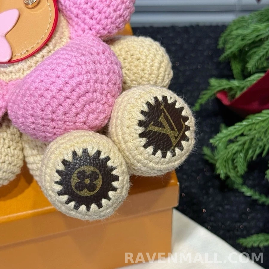 루이비통 루이비통 비비엔 크로셰 인형 키링 상세 이미지