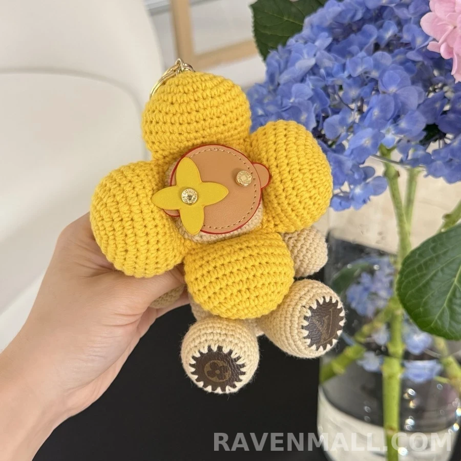 루이비통 루이비통 Vivienne 태양꽃 뜨개 인형 키링 상세 이미지