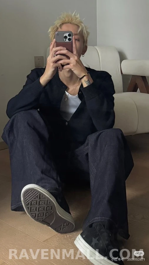 프라다 프라다 라운드넥 버튼 가디건 상세 이미지
