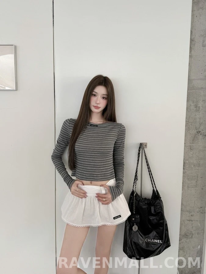 미우미우 미우미우 로고 스트라이프 보트넥 긴팔 티셔츠 상세 이미지