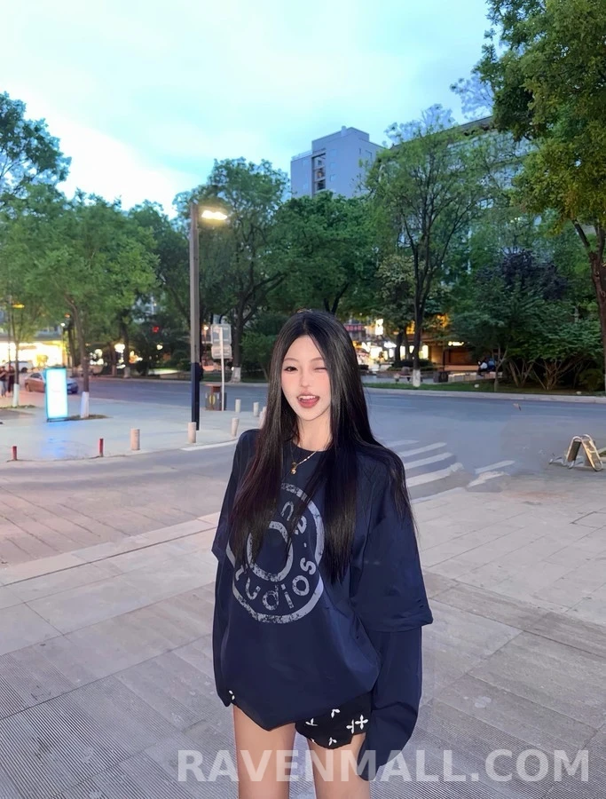 아크네 스튜디오 아크네 스튜디오 로고 디스트로이드 레이어드 긴팔 티셔츠 상세 이미지