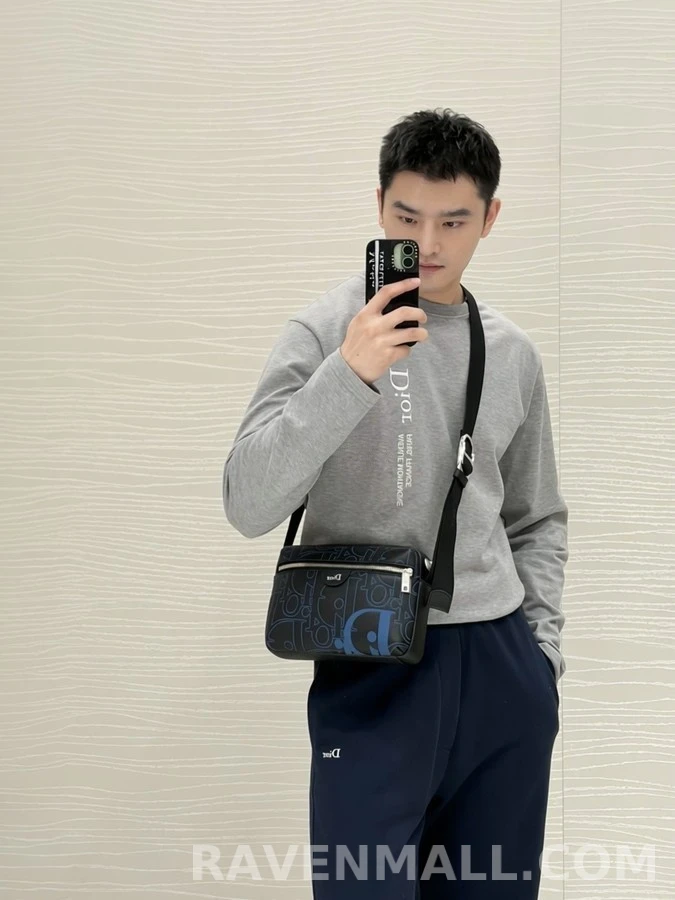 디올 디올 몽테인 레터링 긴팔 티셔츠 상세 이미지