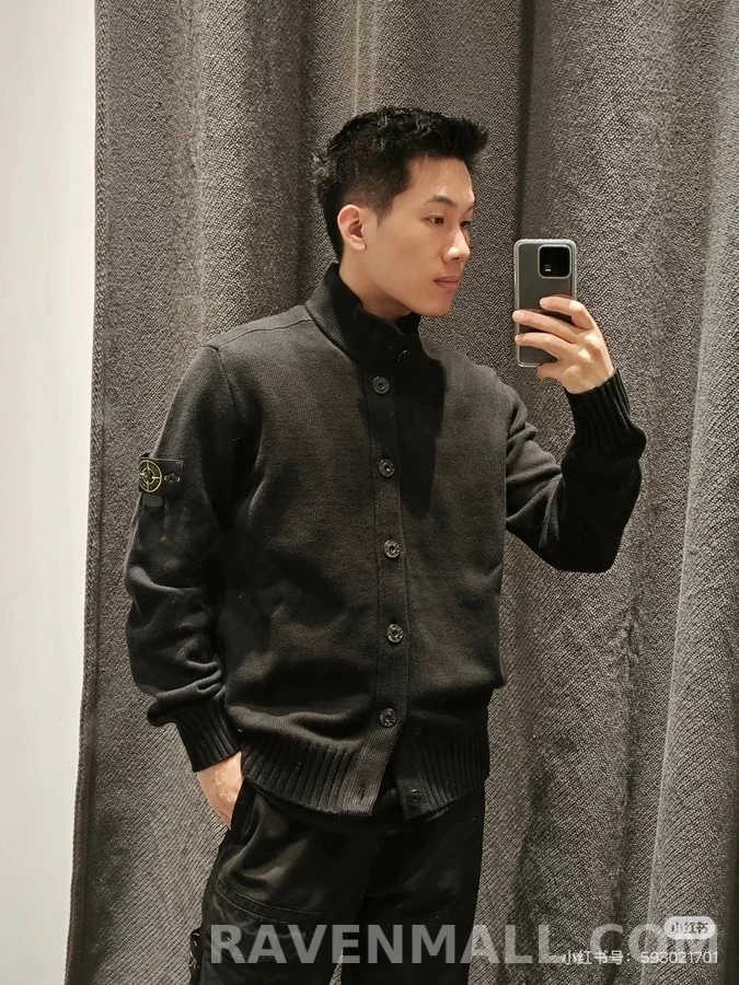 스톤아일랜드 스톤 아일랜드 소매 패치 가디건 상세 이미지