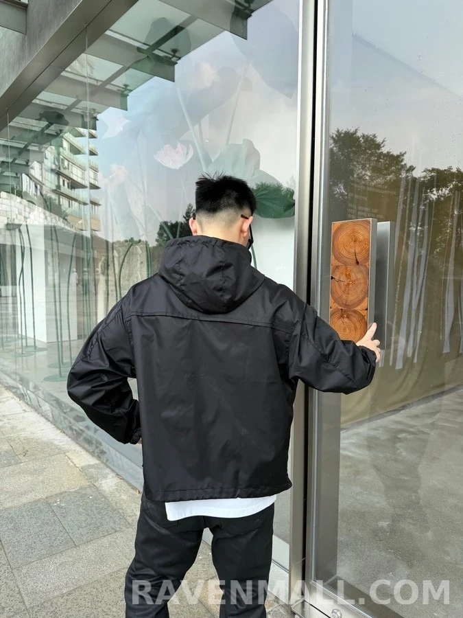 프라다 프라다 삼각 로고 후드 집업 자켓 상세 이미지
