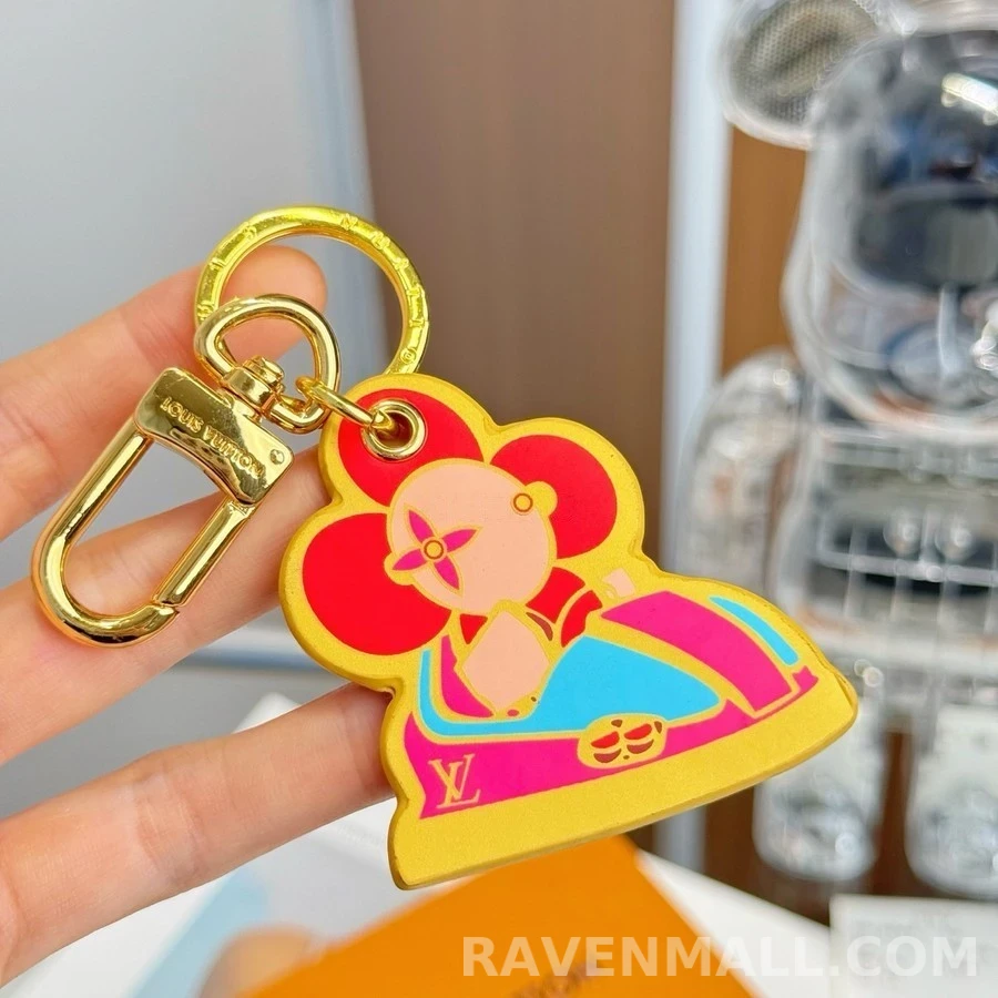 루이비통 루이비통 비비엔 범퍼카 키링 상세 이미지