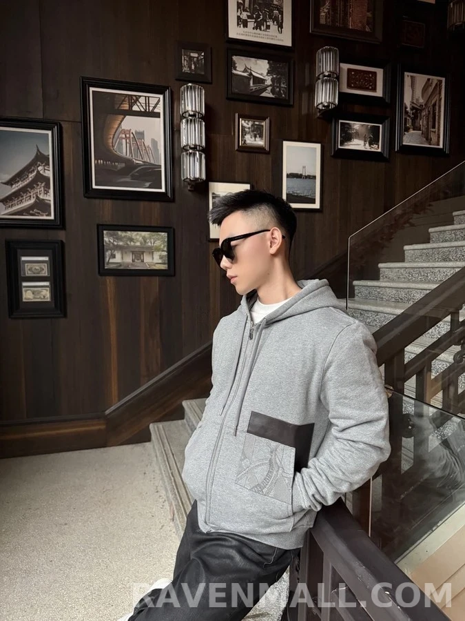 에르메스 에르메스 자수 가죽 패치 후드 집업 상세 이미지