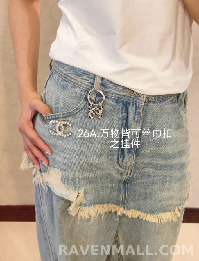 샤넬 샤넬 달마시안 더블 C 로고 스카프링 상세 이미지