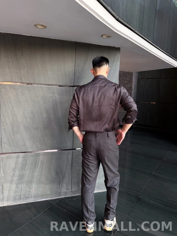생로랑 세인트로랑 르 카산드르 패턴 실크 셔츠 상세 이미지