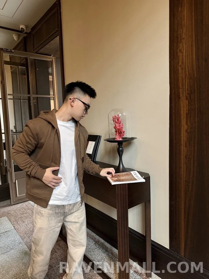 에르메스 에르메스 가죽 패치 자수 집업 후드 상세 이미지