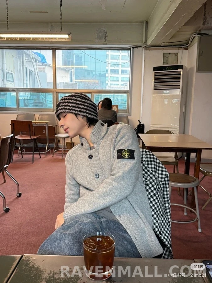 스톤아일랜드 스톤 아일랜드 슬리브 패치 카라 가디건 상세 이미지