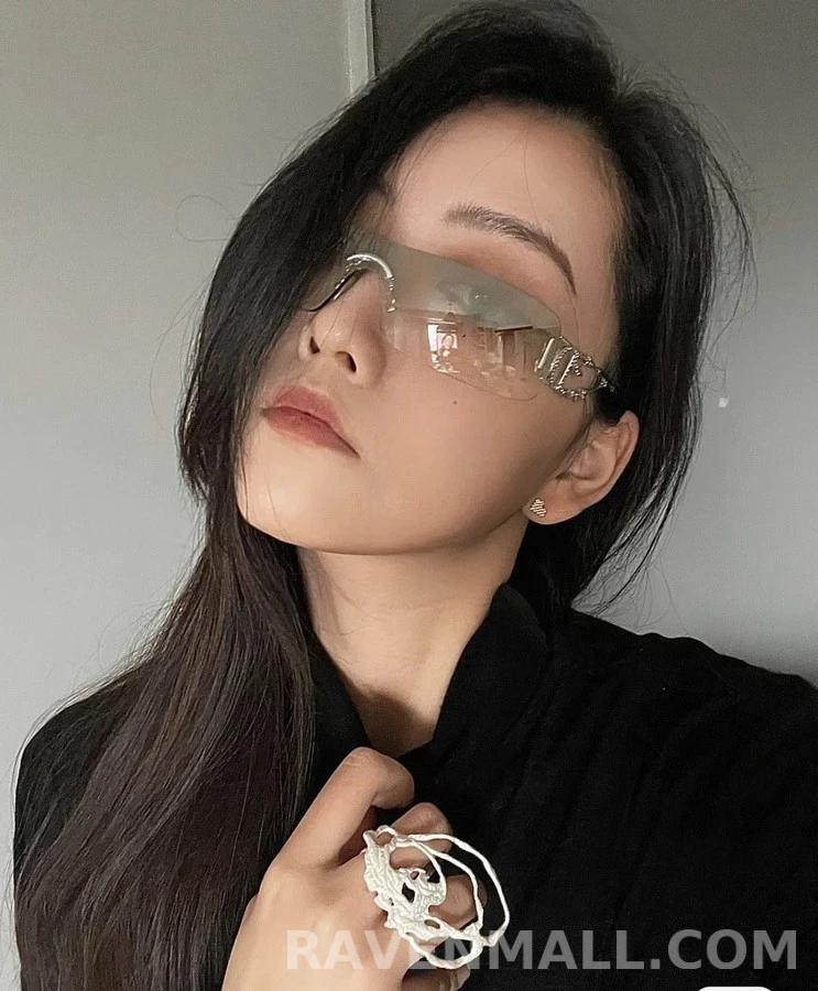 디올 디올 라인스톤 로고 선글라스 상세 이미지