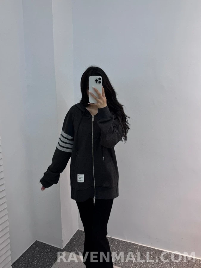톰브라운 톰브라운 삼선 후드 집업 상세 이미지