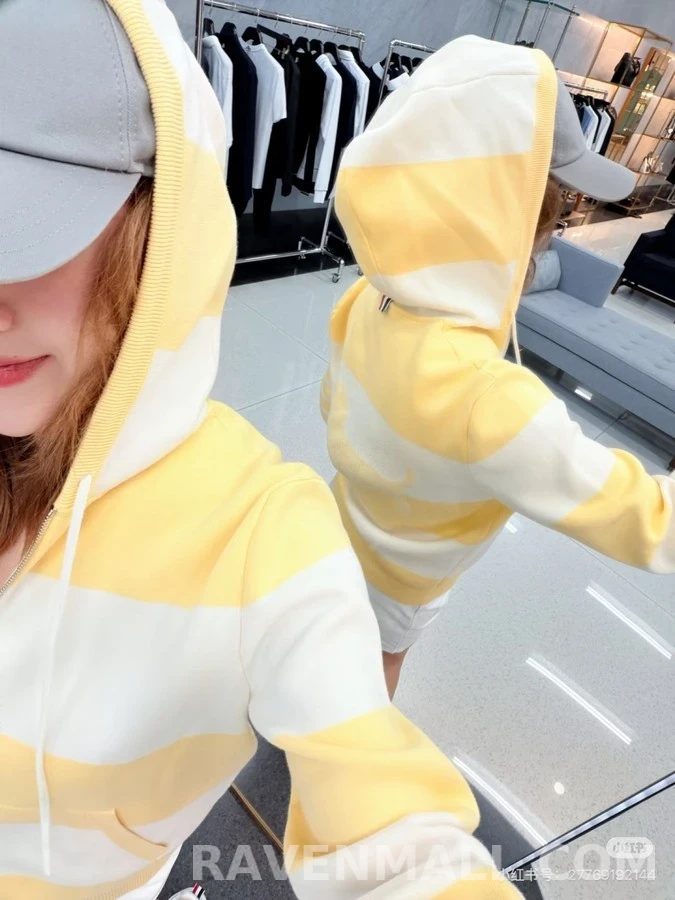 톰브라운 톰브라운 삼선 탭 후드 티셔츠 상세 이미지