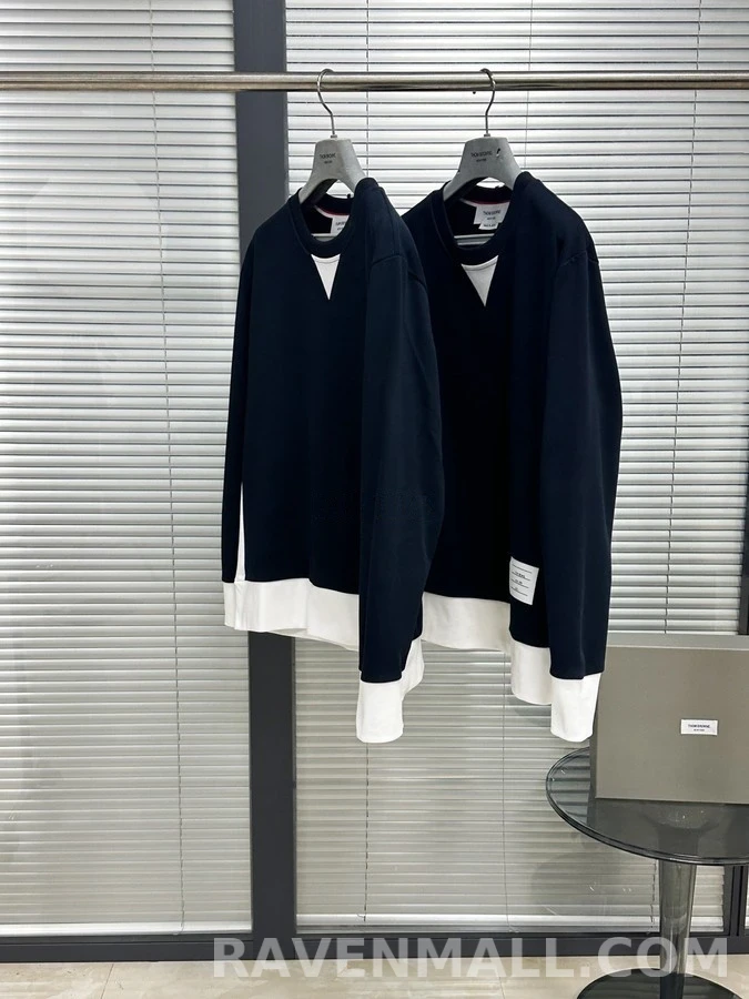 톰브라운 톰브라운 배색 맨투맨 상세 이미지