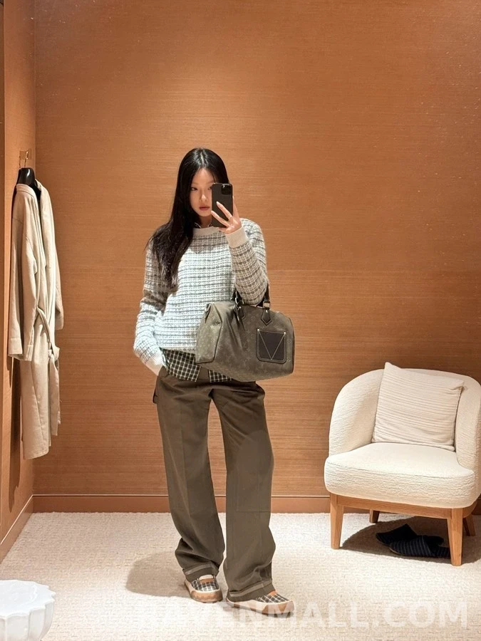 루이비통 루이비통 컬러 체크 니트 스웨터 상세 이미지