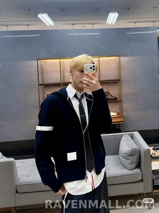 톰브라운 톰브라운 포바 스트라이프 후드 집업 상세 이미지