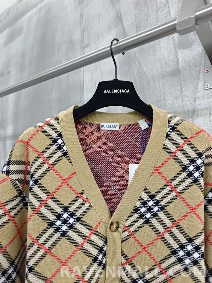 버버리 버버리 체크 패턴 가디건 상세 이미지