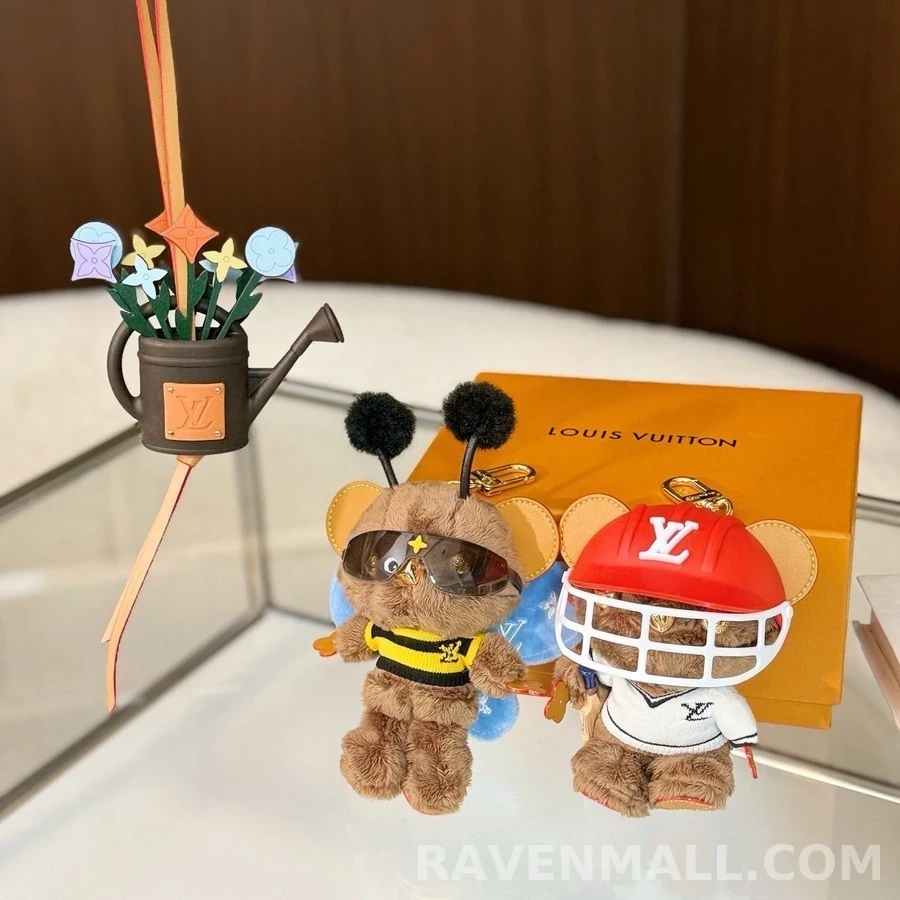 루이비통 루이비통 Louis Bear 곰돌이 가방 참 상세 이미지