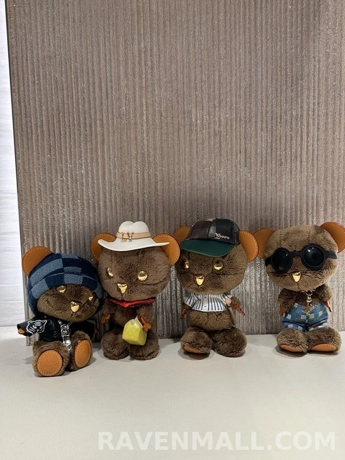 루이비통 루이비통 Louis Bear 곰돌이 가방 참 상세 이미지