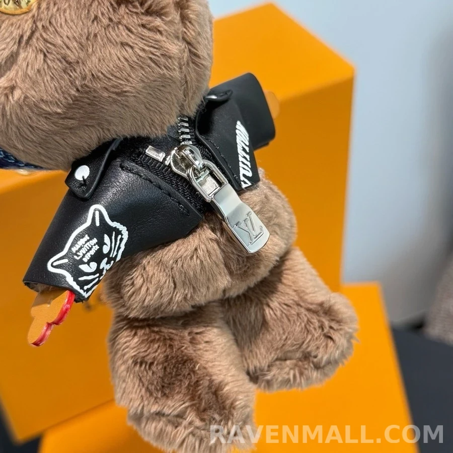 루이비통 루이비통 Louis Bear 곰돌이 가방 참 상세 이미지