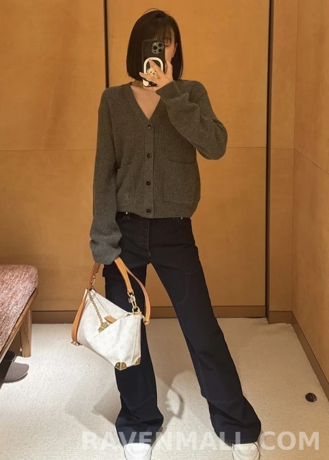 루이비통 루이비통 자수 캐시미어 가디건 상세 이미지