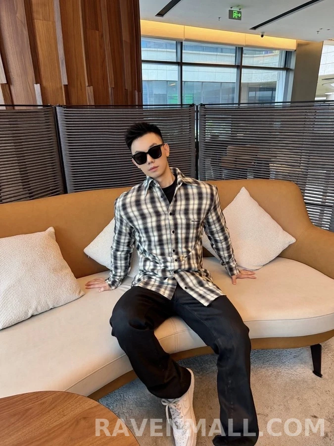 발렌시아가 발렌시아가 레터링 체크 셔츠 상세 이미지