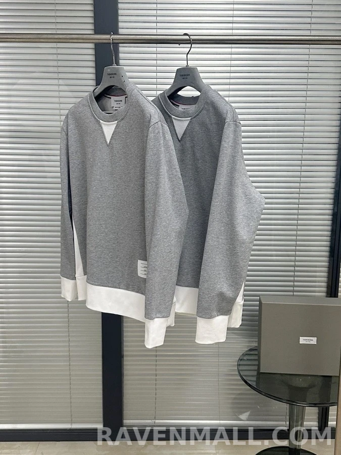 톰브라운 톰브라운 V넥 배색 맨투맨 상세 이미지