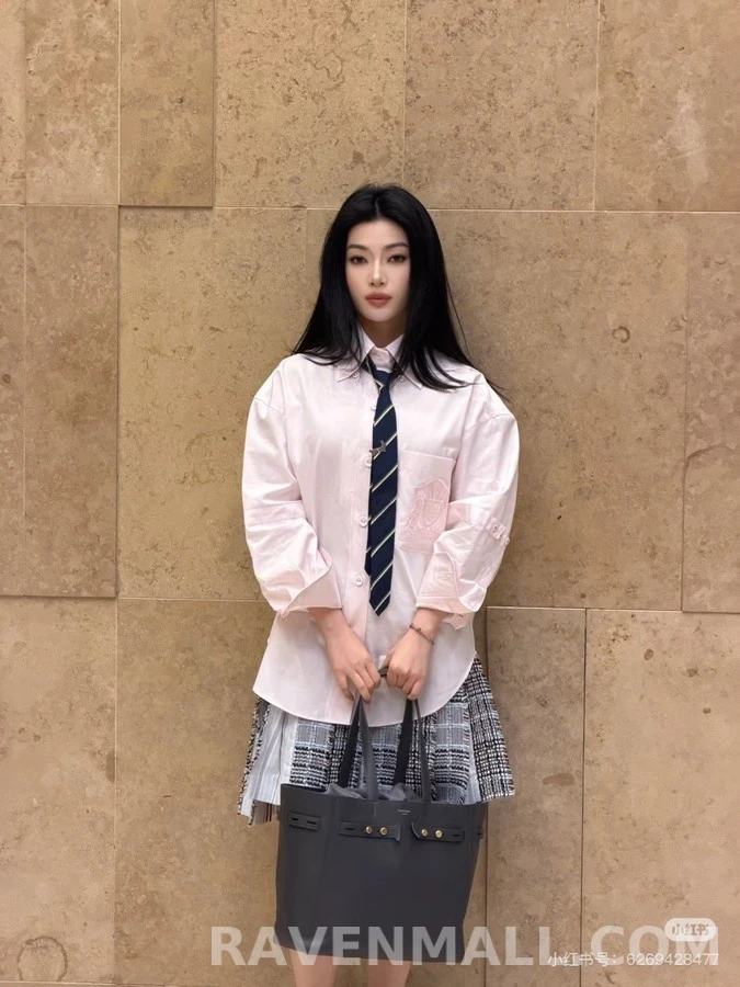 톰브라운 톰브라운 엠브로이더리 셔츠 상세 이미지
