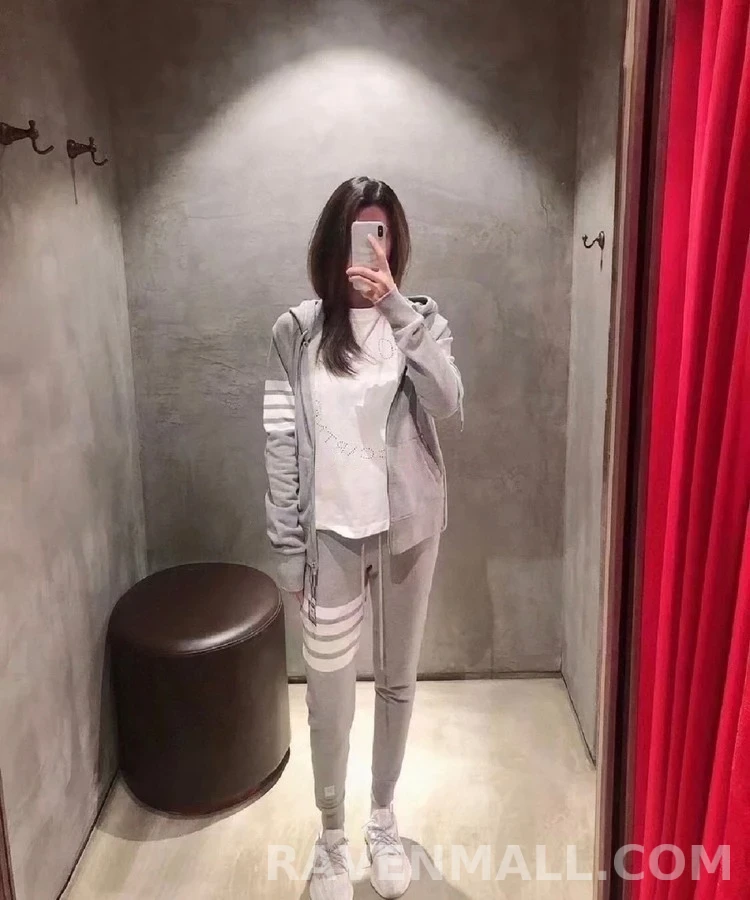 톰브라운 톰브라운 시그니처 스트라이프 후드 집업 상세 이미지