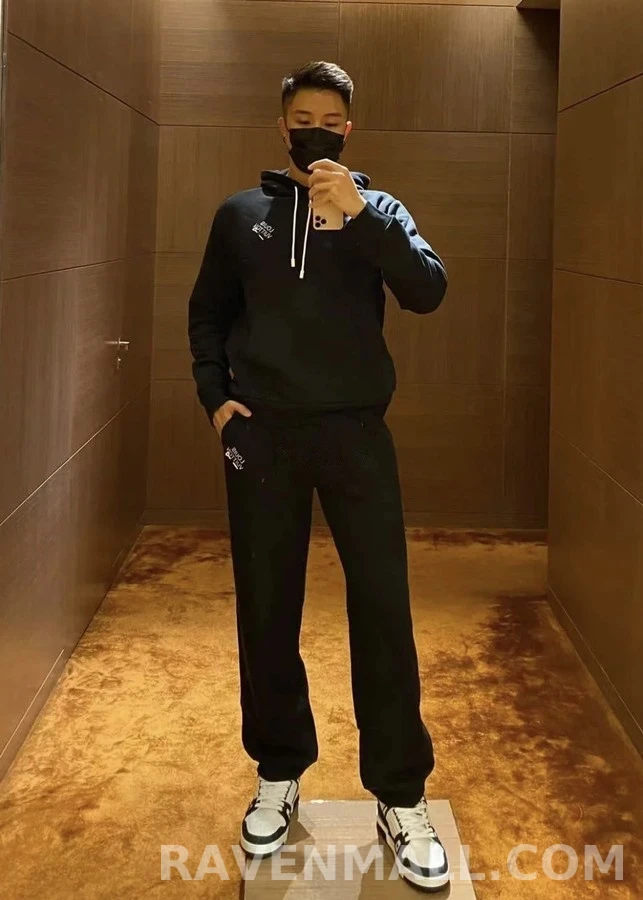 루이비통 루이비통 자수 후드티 상세 이미지